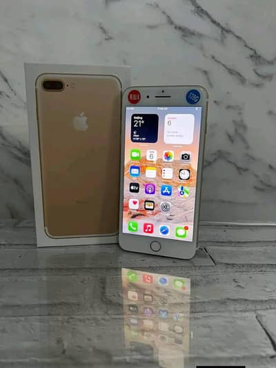 iPhone 7 plus 128gb with complete box whatsapp number 03229399419