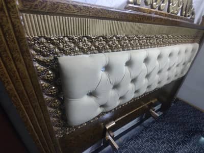 kig size double bed  with side table and dressing table