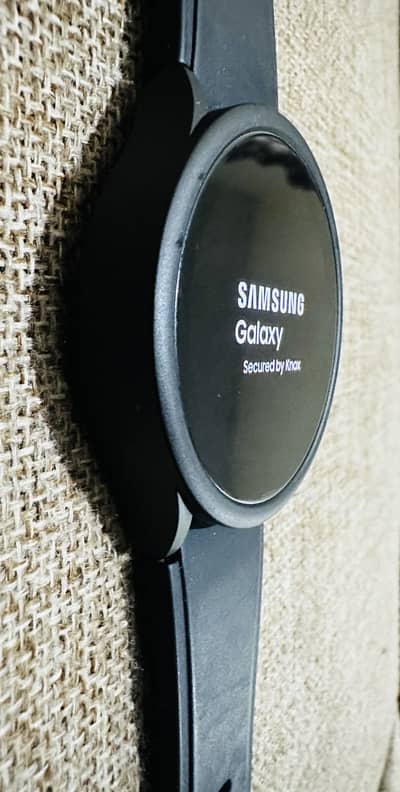 Samsung Galaxy Watch 4