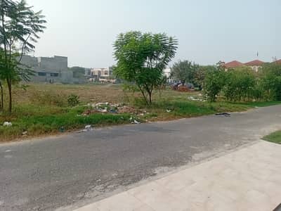 Both Corner 5 Kanal Residential Plots For Sale In Phase 8 DHA Lahore