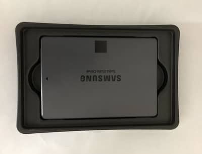 Samsung 860 QVO SSD 4TB - 2.5 Inch SATA SSD with V-NAND Technology