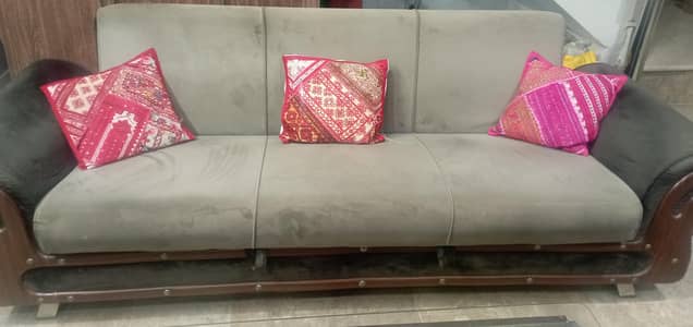For Sale: 3-Seater Sofa Cum Bed