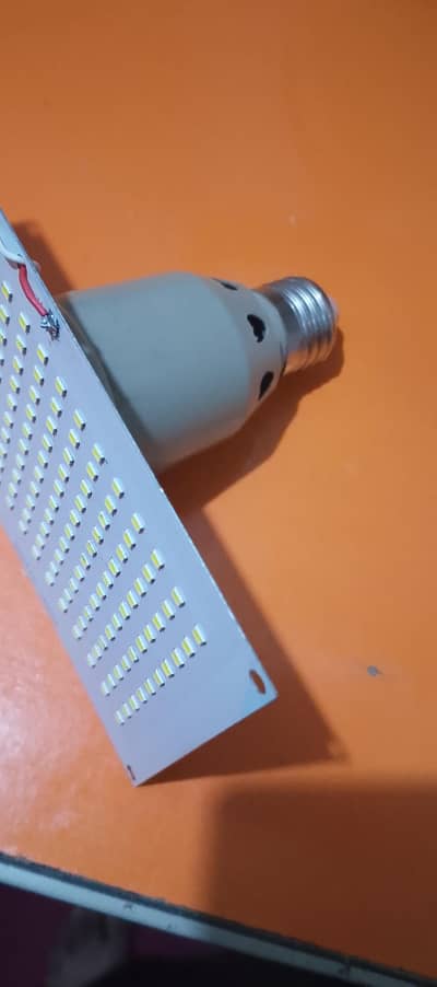 white colour led bulbs wholesale price