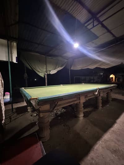 2 Snoker table for sale in khnewal  6x12  or dosra 5x10 with 2 stiks