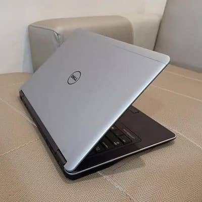 Dell latitude 7440 | i5 4th generation | slim and smart | fast speed |