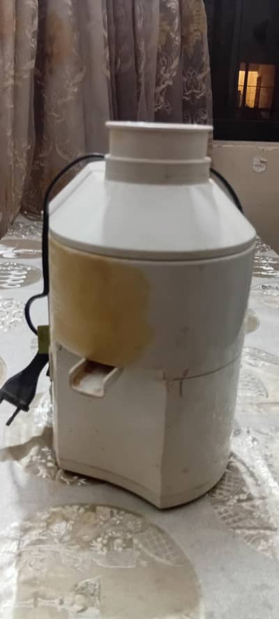 Juicer machine fo4 sale