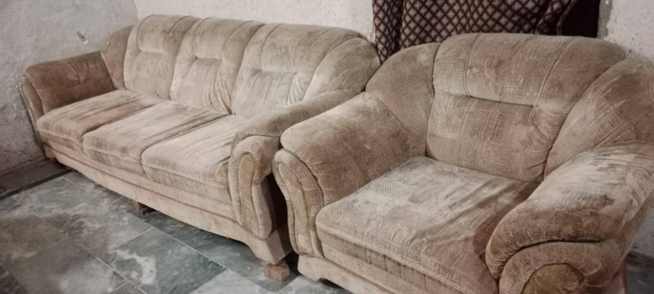2 sofa set for sell. 1