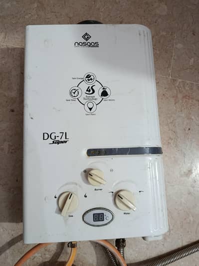 Instant geyser for sale in used condition