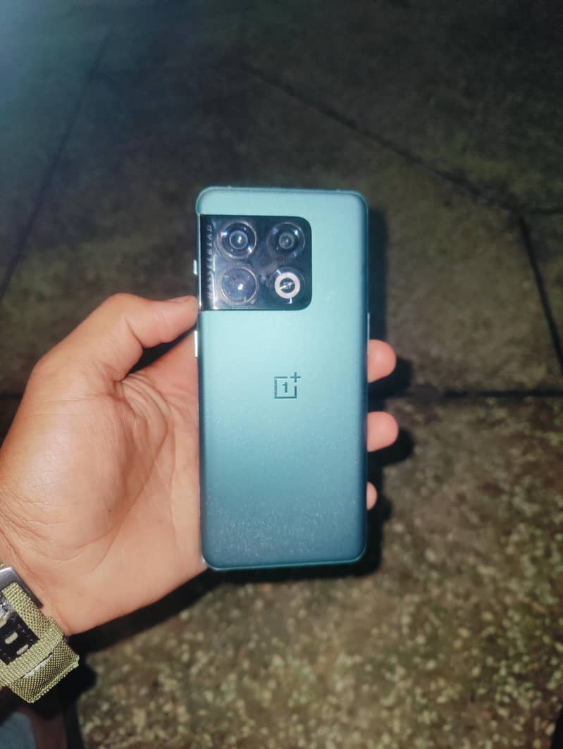 OnePlus 10 pro 0