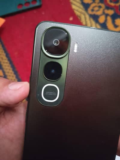 vivo v400 dynamic green 