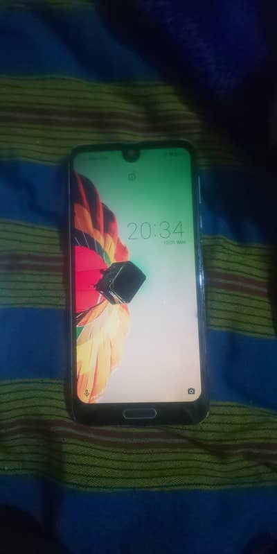 Sharp Aquos R2 urgent sale