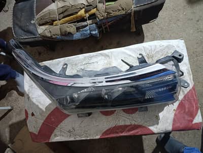 corolla Head lights left Right 2017 model