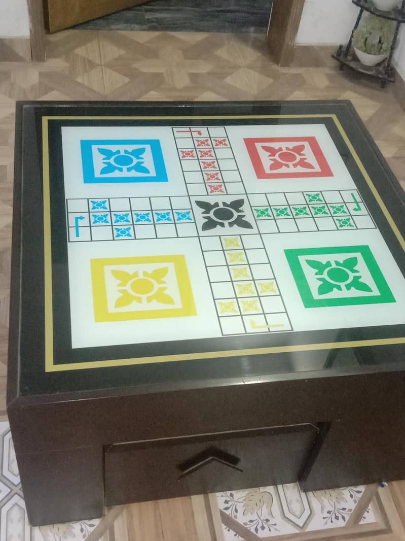 Ludo table 4