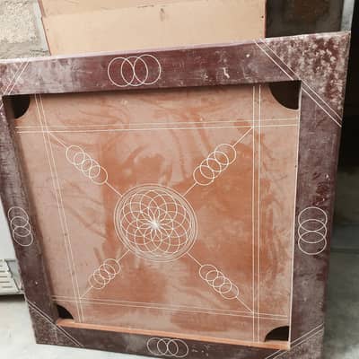 carrom board