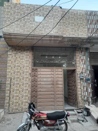 3 marla half double story house for sale with gass