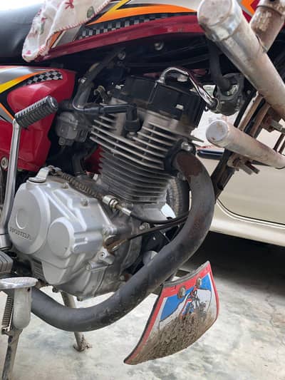 Honda cg125 new condition argent sell Whats (0300-4436828)