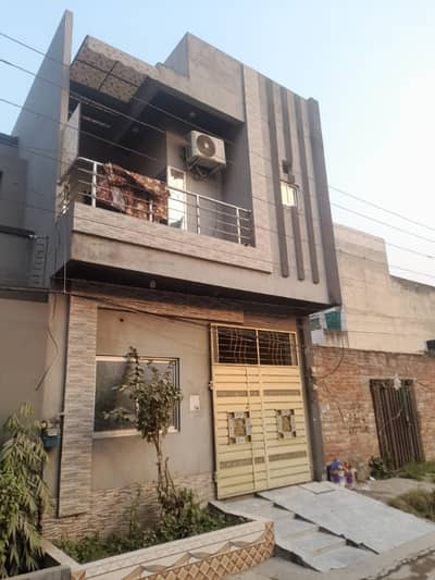 5 marla double story seprate house for rent