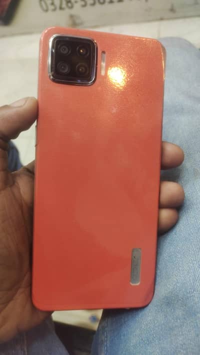 oppo F17 8/128 GB.