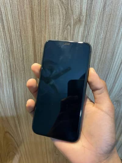 iPhone 11 Black NON PTA 64Gb
