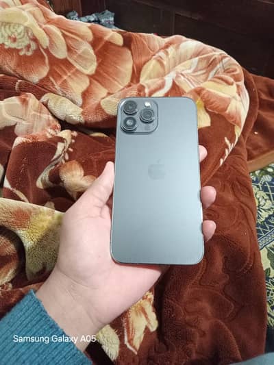 iPhone 13 pro max 256 gb non pta bypass totally original 85 health