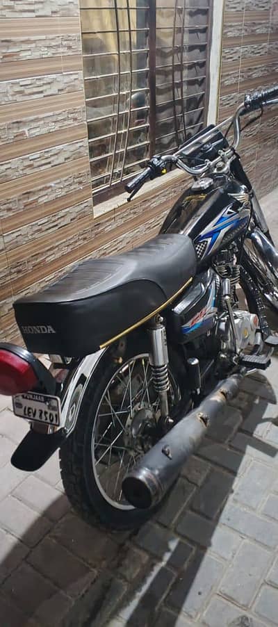 Honda 125cc good condition 2017 model
