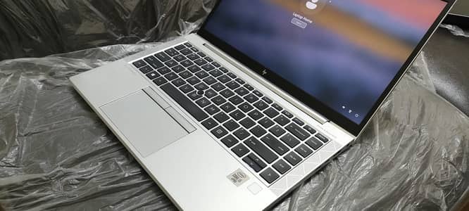 Hp Laptop Elitebook 840 g7 (8gb/256gb SSD]