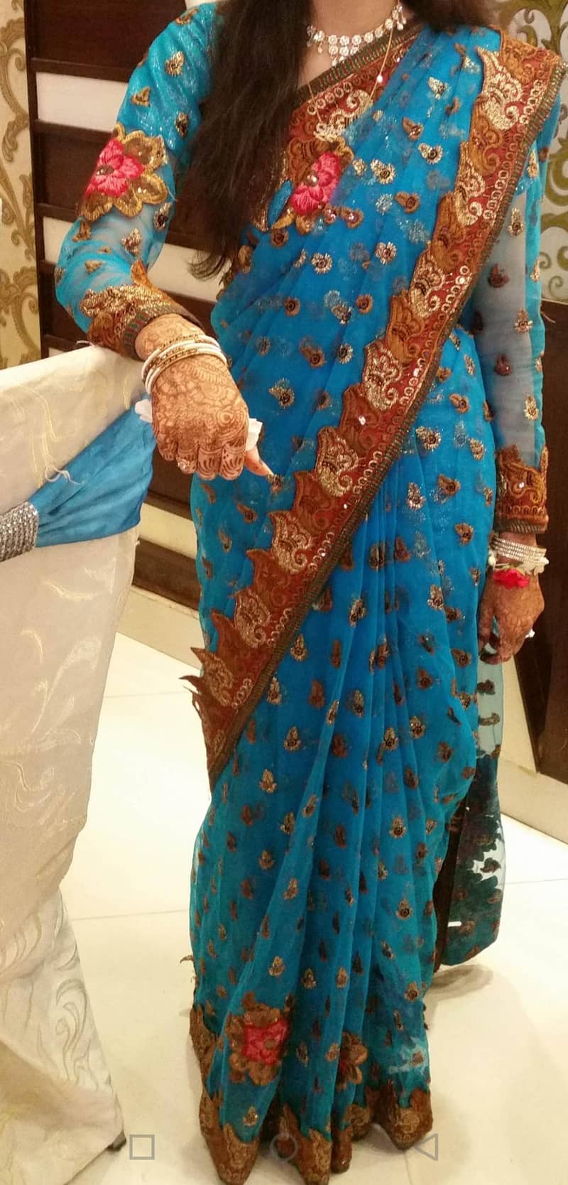 saree 0