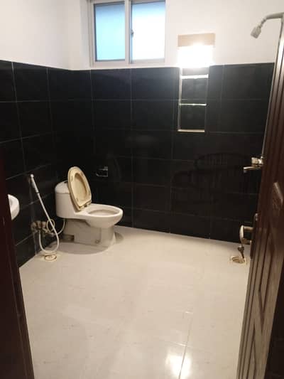 Idol resisdence portion for families