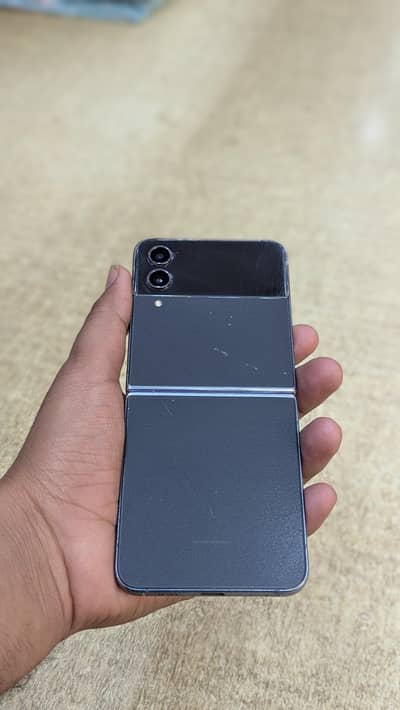 Samsung Galaxy z flip 4  exchange also possible