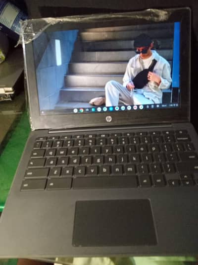 Chrome book 4 32gb
