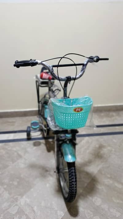 New cycle 8 to 10 year old baby