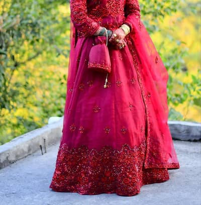 One-Time Worn – Almost New Bridal Dress with Jewellery