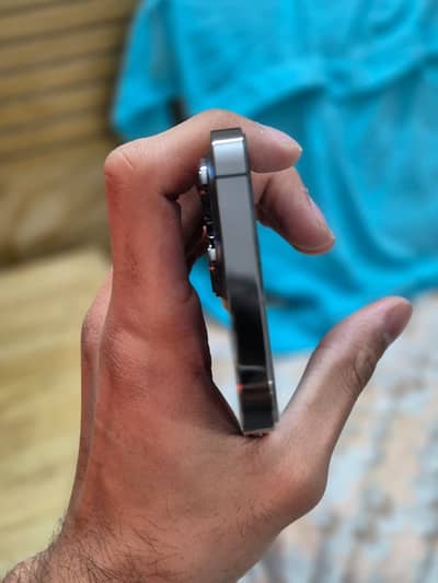 iPhone 13 pro JV 128 GB