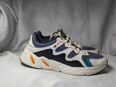 Shoes Joggers For sale