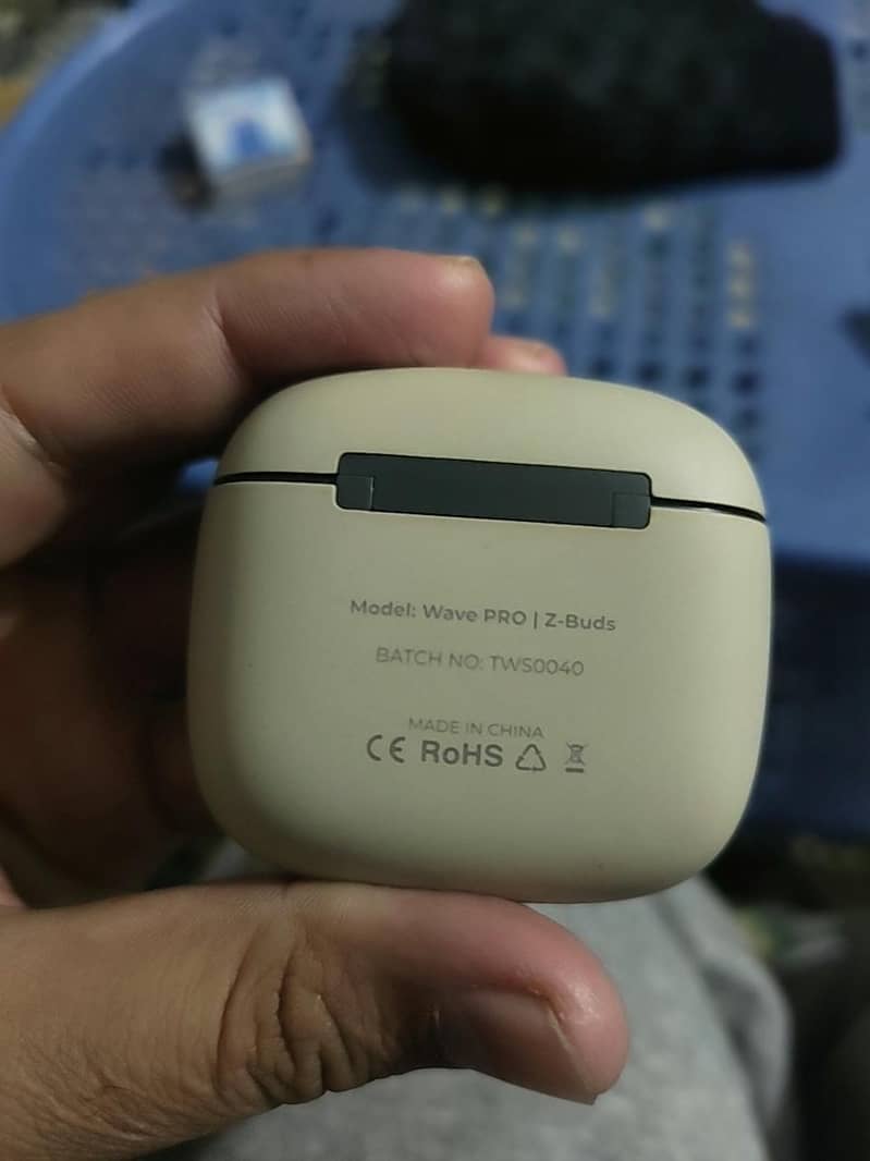 Zero wave pro earbuds 5