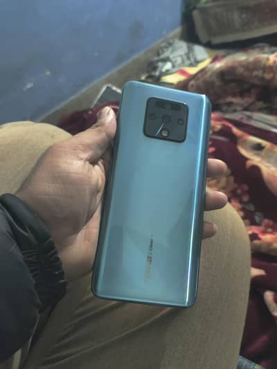 Tecno Camon 16