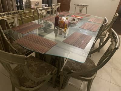 Dinong table and chairs