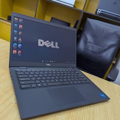 Dell 7410 i5  Orginal screen selling