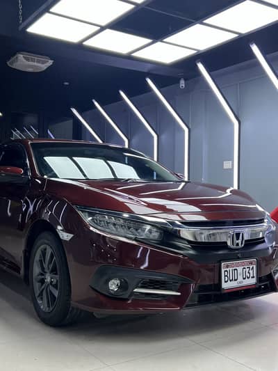 Honda civic 2021 ug top of the line