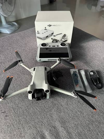 DJI mini 3 pro complete box urgent sale connect wtp no