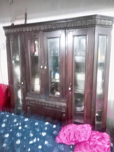 Sofa with Centre Table and Divider