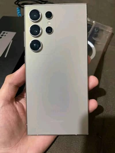 Samsung galaxy S24 Ultra 12/512 urgent sale wtp no 0302=2811036