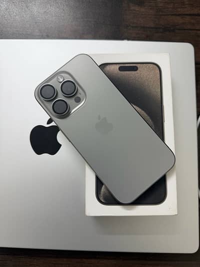 IPhone 15 Pro (Factory unlocked]