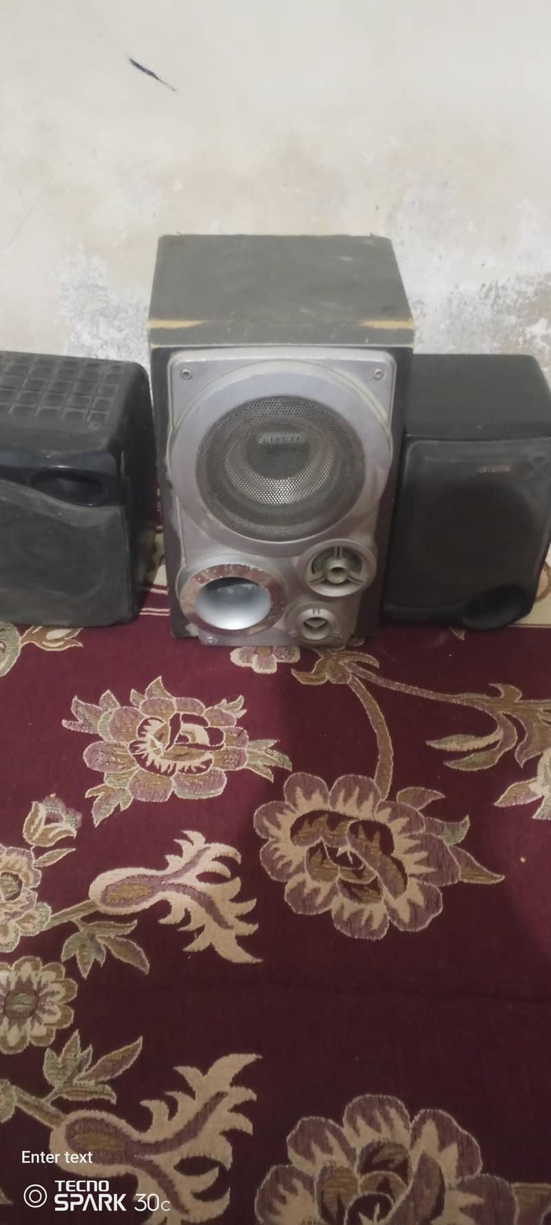 speakers 1