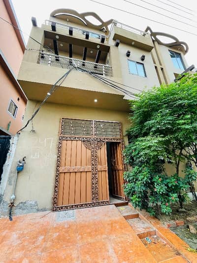 3 Marla House use For Sale Electricity water gas available very Hot Location near to pak Arab society Lahore