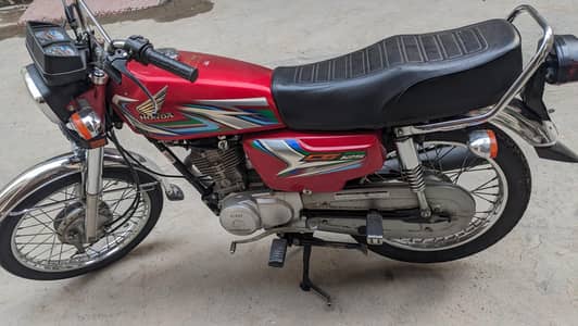 Honda CG 125 single hand used just like new