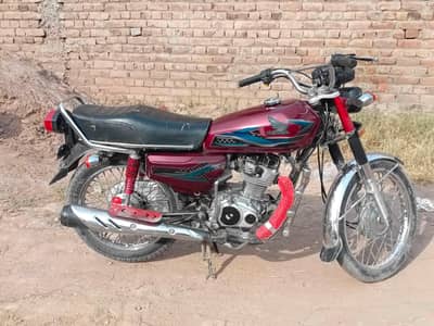 Honda CG 125 – Excellent Condition – Original Engine – Urgent Sale