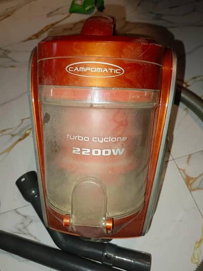 Dubai se Laya tha Vaccum cleaner behtreen hai chalny main bahar ka hai