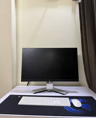 HP Borderless 27 LED Monitor