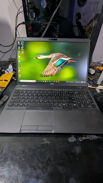 Dell Latitude 5500 | Core i7 8th Gen | 16GB RAM | 256GB SSD | A+ Con